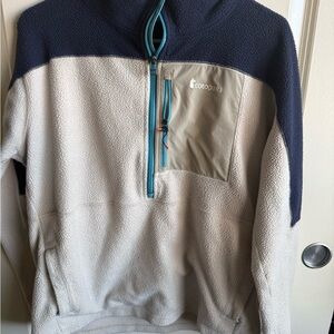 Cotopaxi Woman’s Zip-Up Fleece Sweater - Navy and Cream